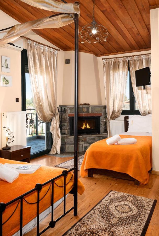 Limnaio Hotel Chrysohorafa Ngoại thất bức ảnh