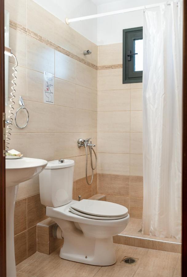 Limnaio Hotel Chrysohorafa Ngoại thất bức ảnh