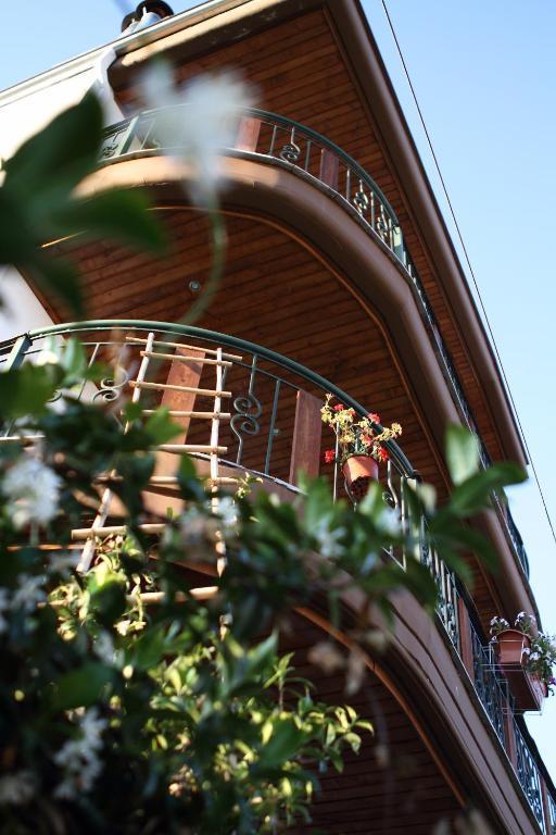 Limnaio Hotel Chrysohorafa Ngoại thất bức ảnh